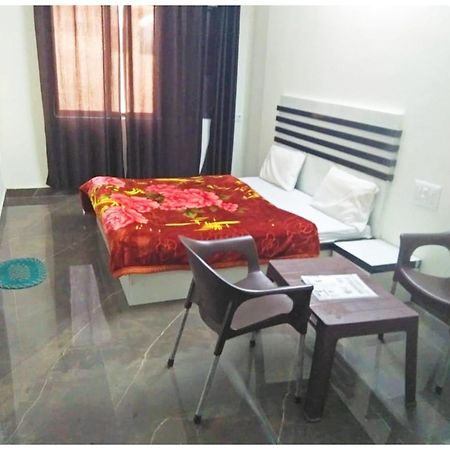Kankhal A Premium Hotel Sheeva Inn Near Temple - Fully Air Conditioning - Best Hotel מראה חיצוני תמונה