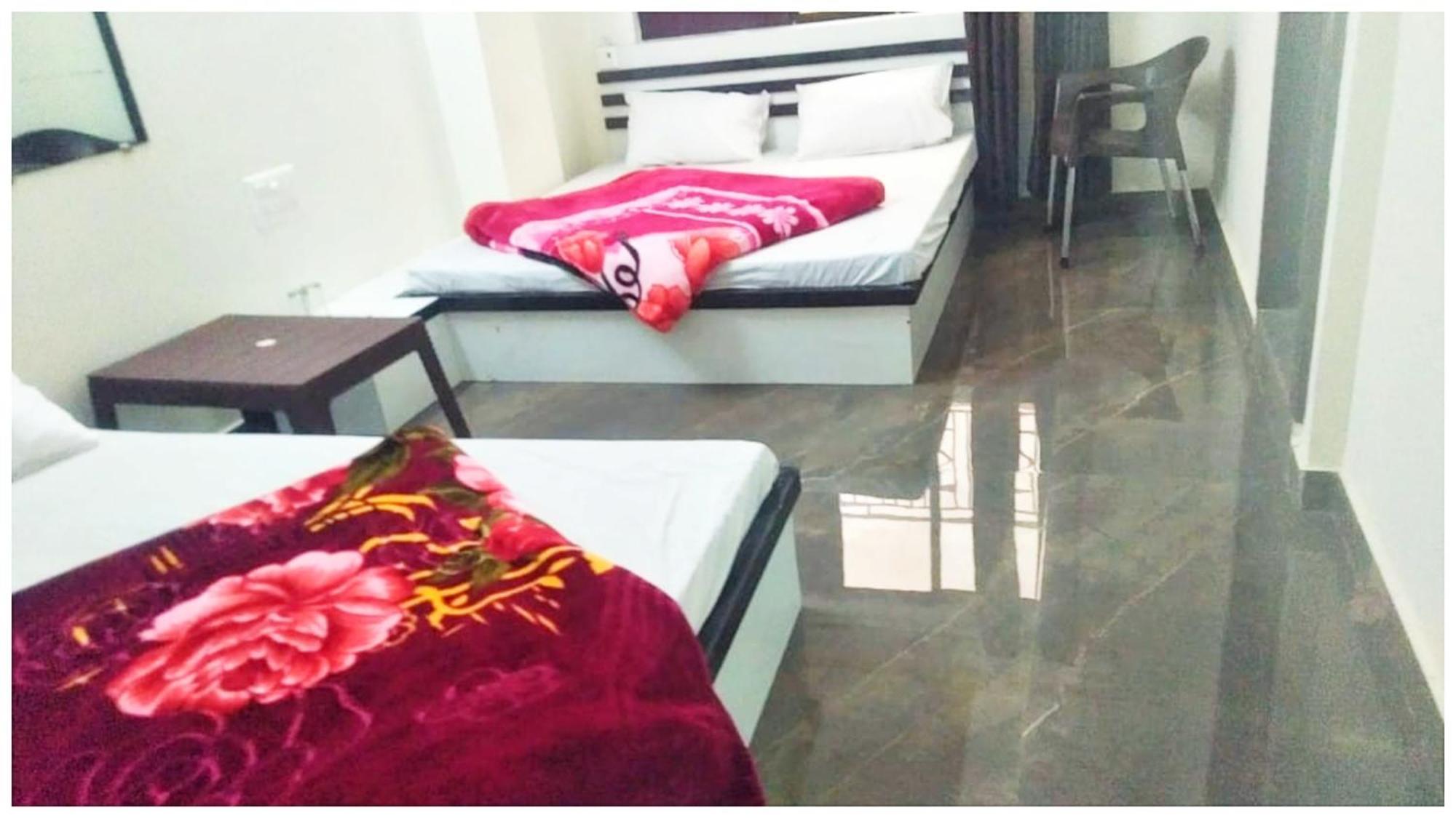 Kankhal A Premium Hotel Sheeva Inn Near Temple - Fully Air Conditioning - Best Hotel מראה חיצוני תמונה